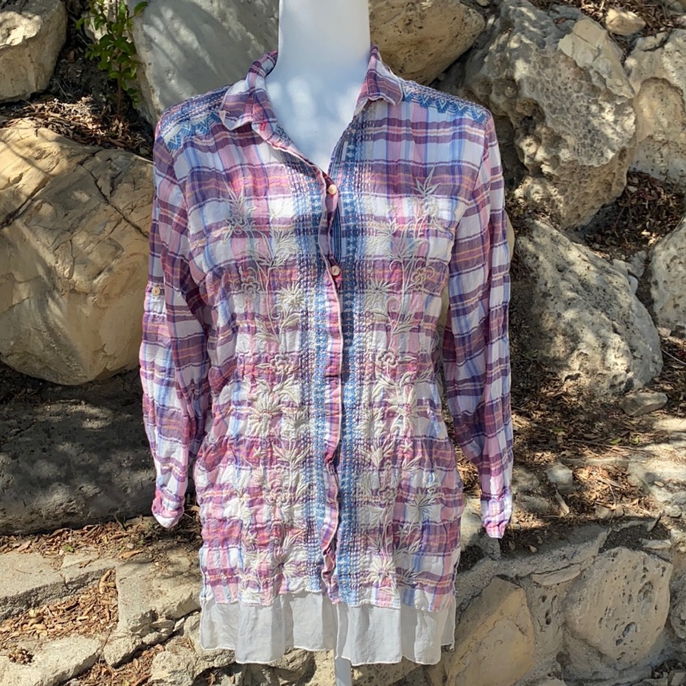 Johnny was plaid shirt